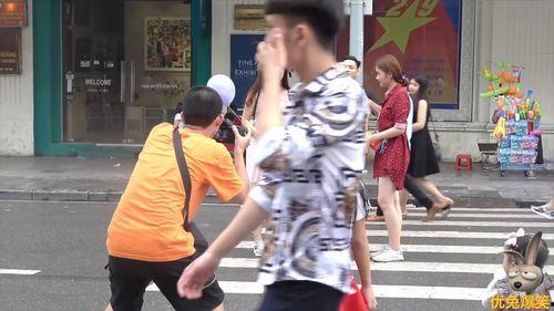 欧美搞笑街头拍照图片,搞笑拍照瞬间大盘点